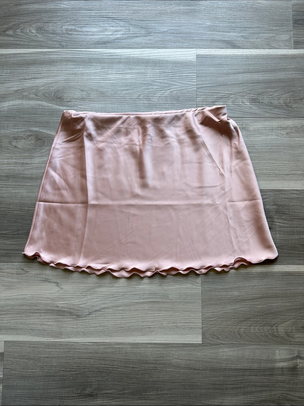 Divided Women's Soft Pink Satin Mini Skirt
